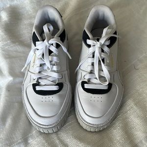 Puma Cali Dream Platform Sneakers - White and Black Great Condition Women US 6